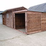 J23-stable-with-garage