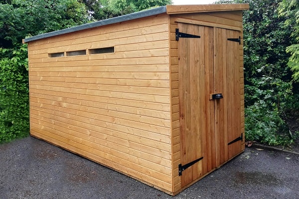 C37-1 motorcycle store with security windows