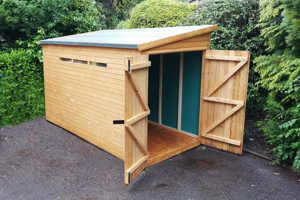 C37-4 breather lined motorbike store