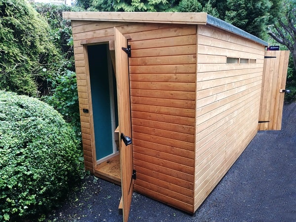 C37-5 doors at both ends