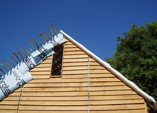 J28-4 oak frame garage croydon