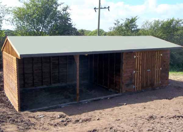 L13-1 double field field with hey barn