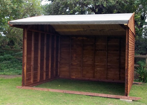 L9-2 mobile field shelter on skids