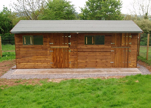 shelters and stables in Congleton